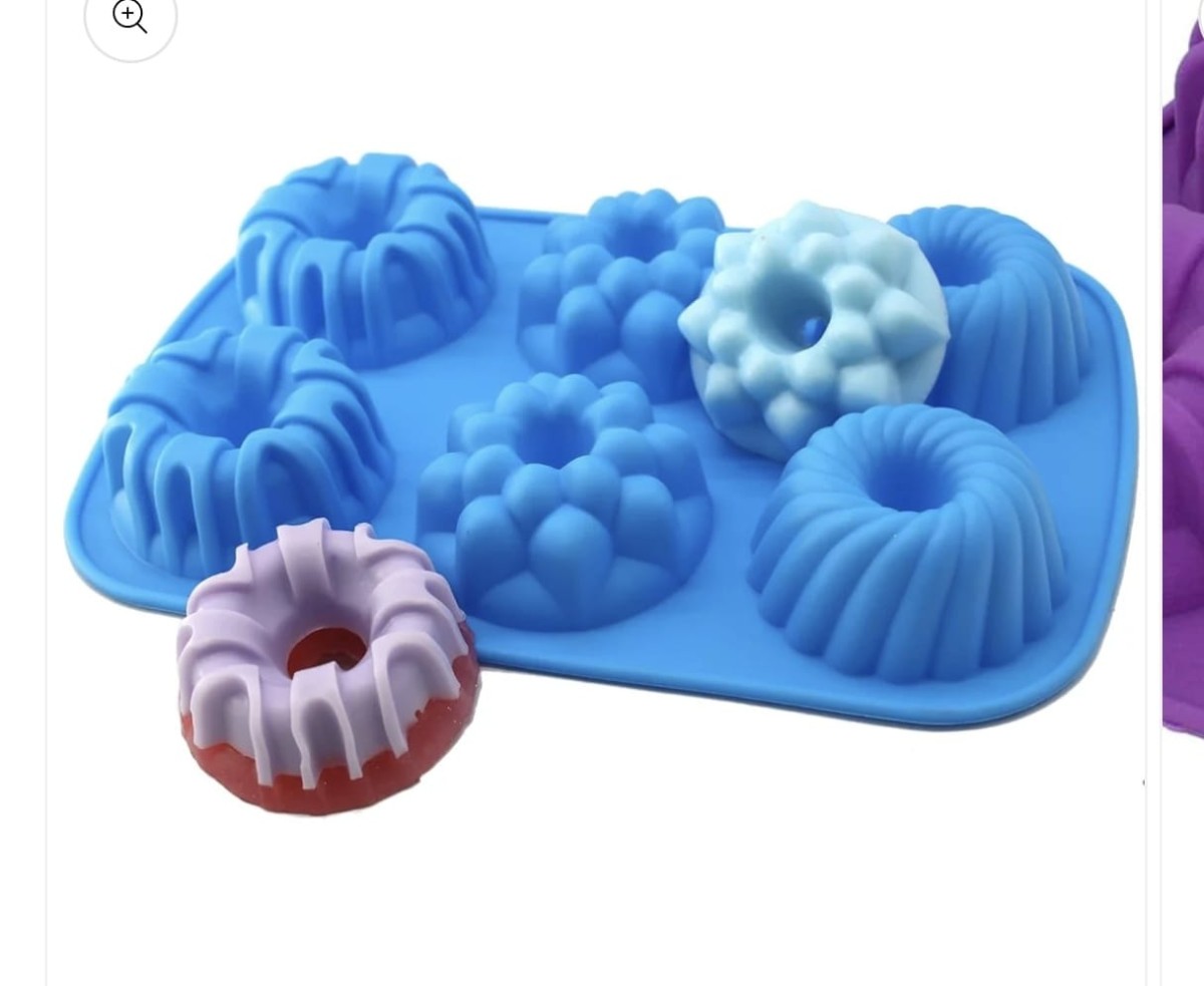 Donut mold