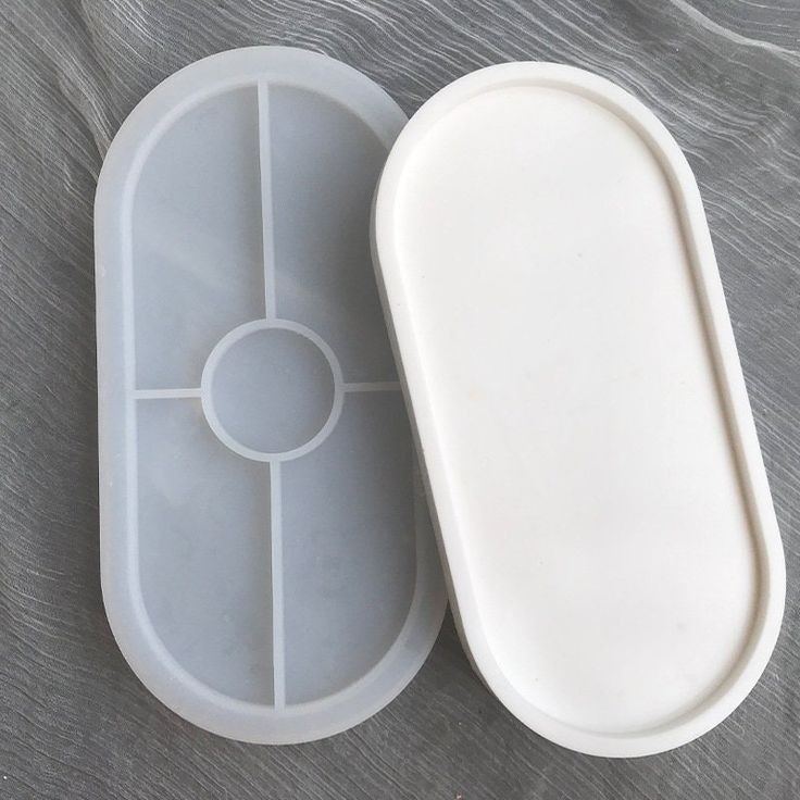 oval tray mold